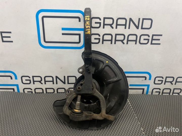 Цапфа/кулак поворотный передний левый Mercedes-Ben