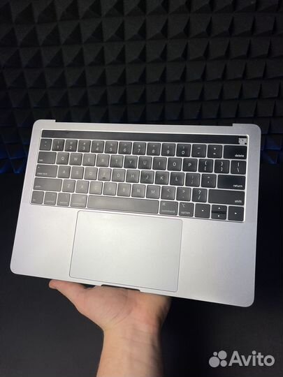 Топкейс MacBook Pro 13