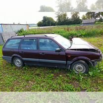 Volkswagen Passat 1.8 MT, 1991, битый, 289 200 км, с пробегом, цена 65 000 руб.