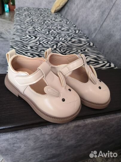 Сандали для девочки