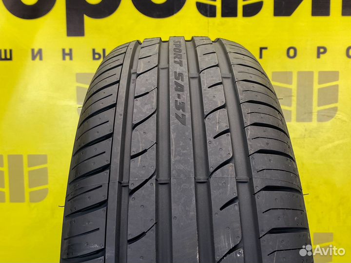 Westlake SA37 245/45 R17 99W