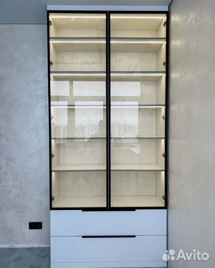 Стенка в гостиную