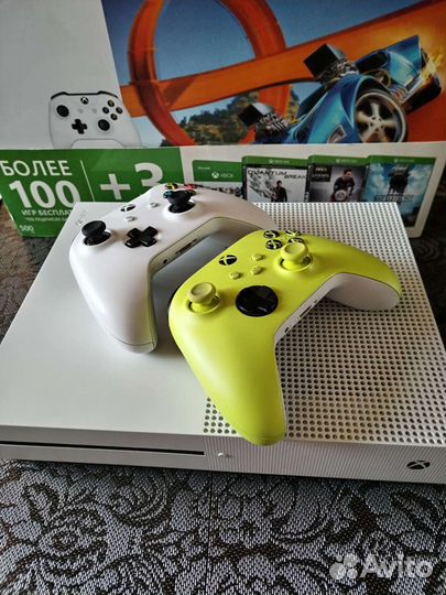 Xbox One S + Game Pass Ultimate
