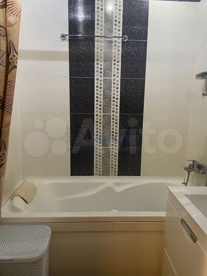 2-к. квартира, 68,5 м², 1/9 эт.