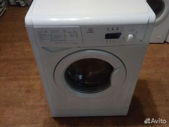Стиральная машина indesit супер узкая 33см 4кг бу