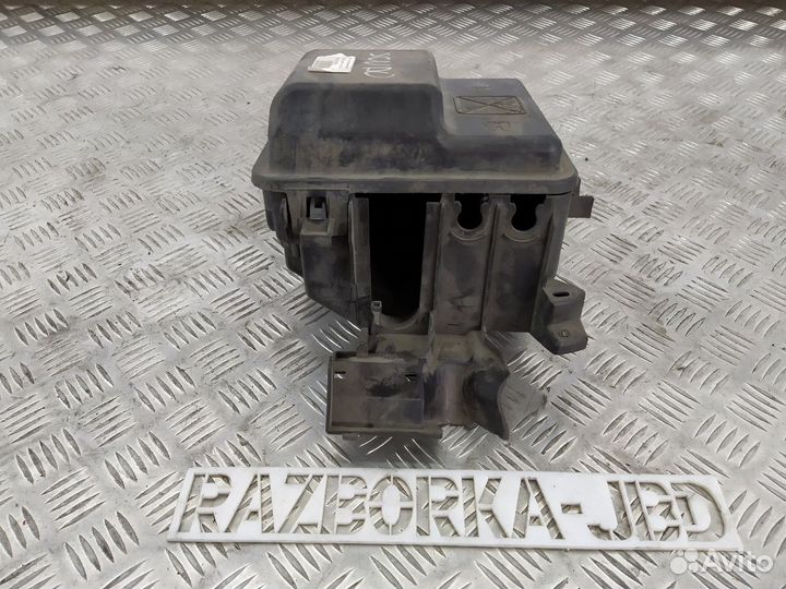 Корпус блока предохранителей Fiat Scudo 07+