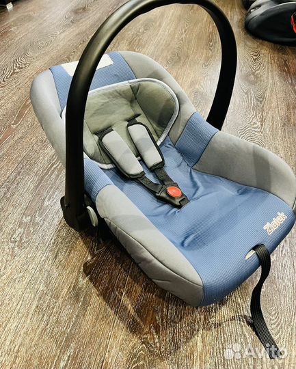 Автолюлька zlatek 0-13 кг