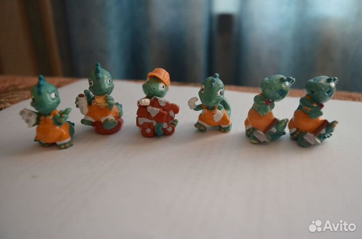 Коллекция из киндер сюрприза