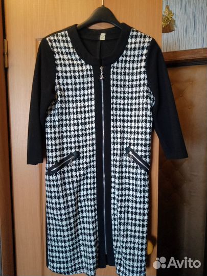 Платье женское 48 50 бу