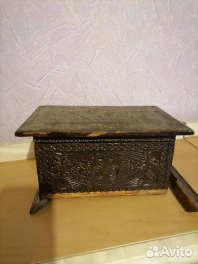 Шкатулка деревянная