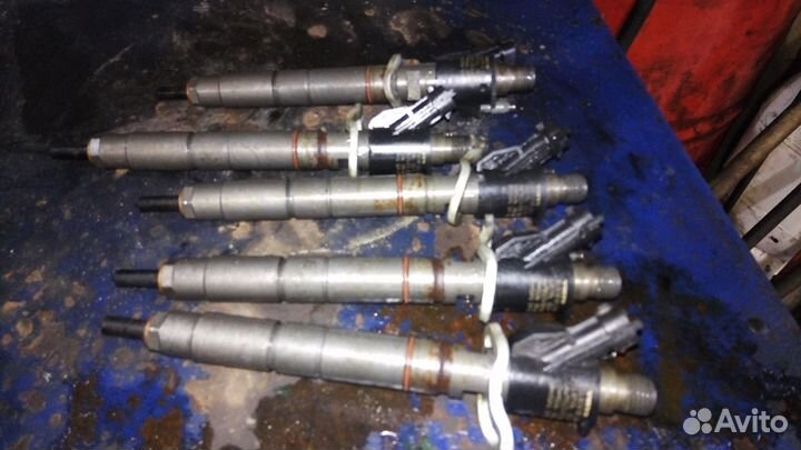 Топливная форсунка 31303238 вольво с D5204T3