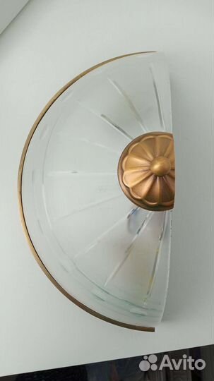 Светильник настенный