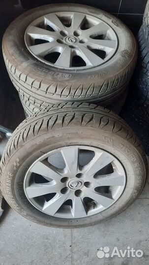 Tigar High Performance 215/60 R16