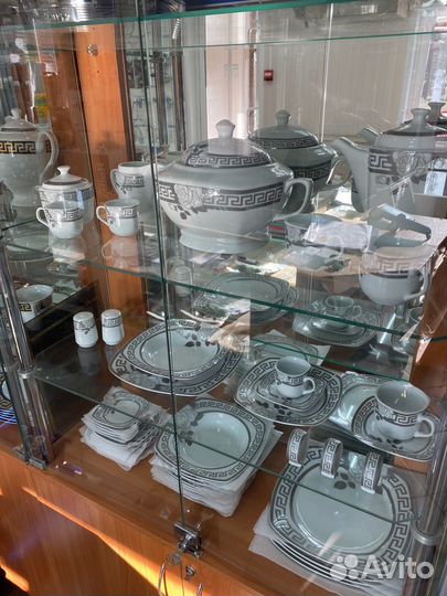 Столовый сервиз фарфор 57 предметов