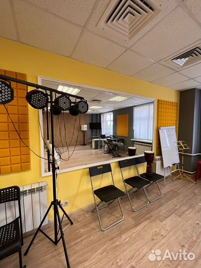 Уроки вокала для взрослых и детей