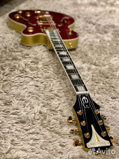 Полуакустическая гитара Epiphone Uptown Kat ES Rub