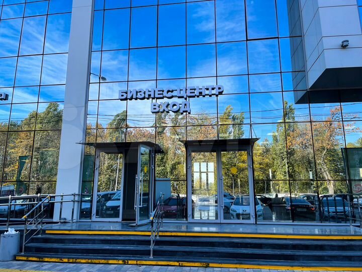 Торговая площадь, 60. м²