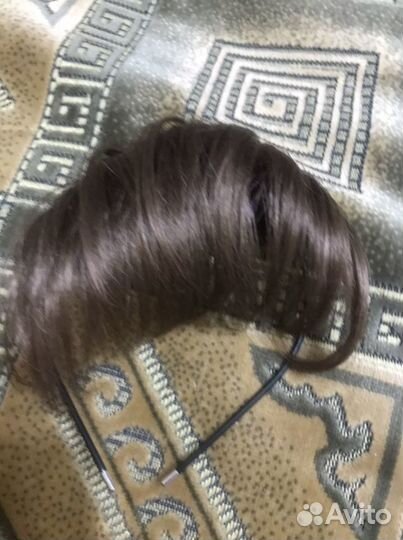 Челка на ободке