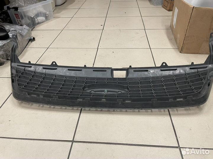 Решётка радиатора Ford Mondeo 4