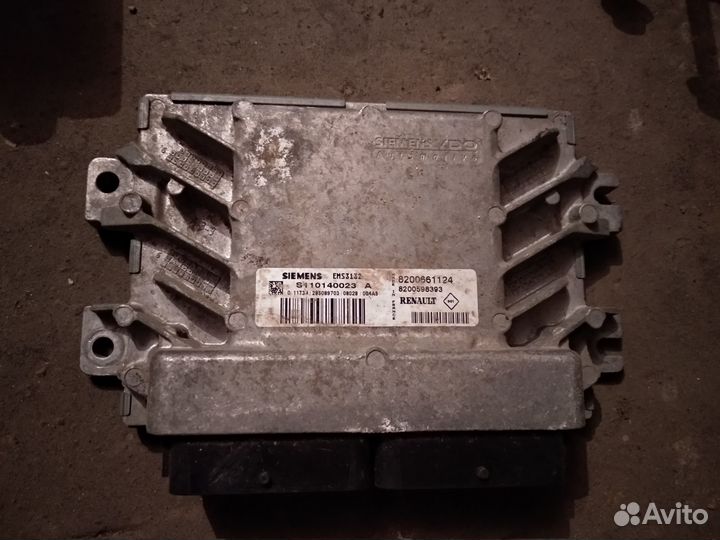 Эбу на renault logan