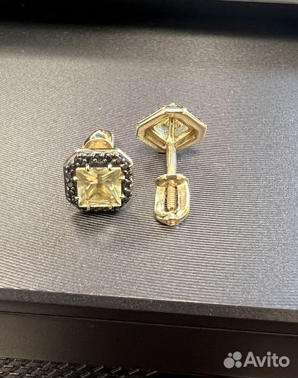 Золотые серьги