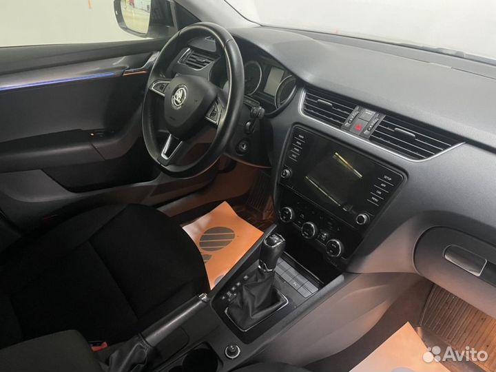 Skoda Octavia 1.8 AMT, 2018, 115 025 км