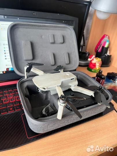 Квадрокоптер dji мавик mini