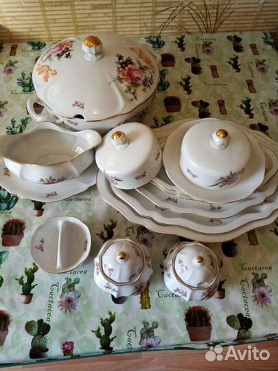 Сервиз столовый