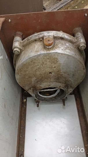 Привод к промышленной мясорубке