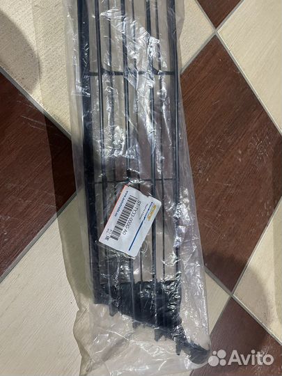 Решетка бампера Corolla 16-19 г.в