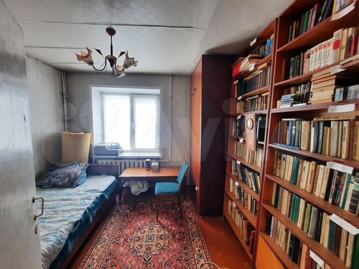 2-к. квартира, 49 м², 2/5 эт.