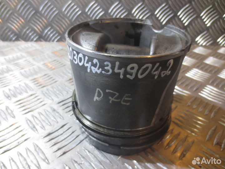 Поршень Mahle/knecht 108L48