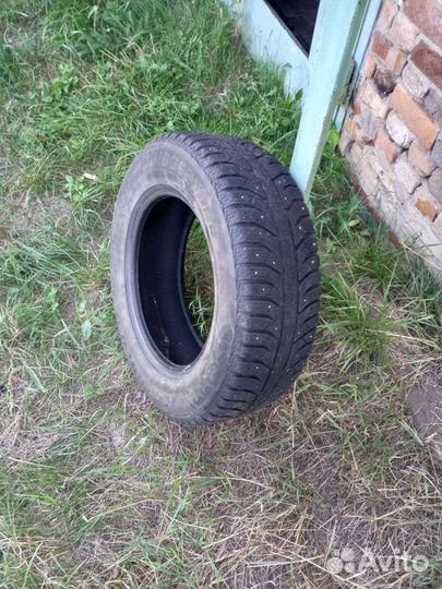 Bridgestone Ice Cruiser 7000 235/65 R17 108T