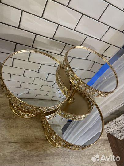 Ваза металлическая