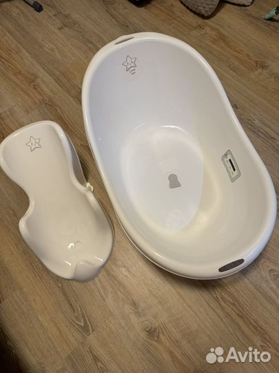 Ванночка для купания с горкой