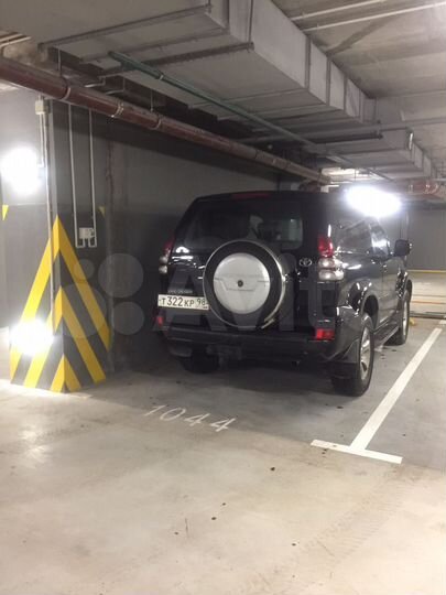 Машиноместо, 15 м²