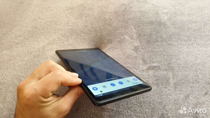 Планшет lenovo