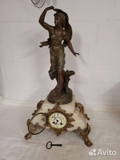 Часы каминные Европа