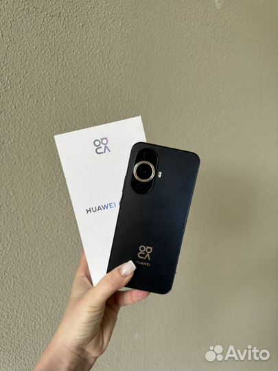 HUAWEI nova 11, 8/256 ГБ