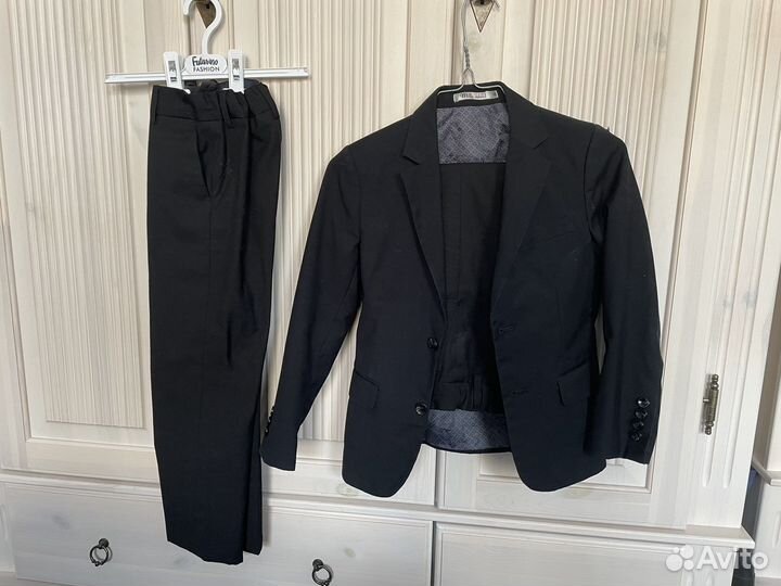 Костюм на мальчика пиджак, брюки