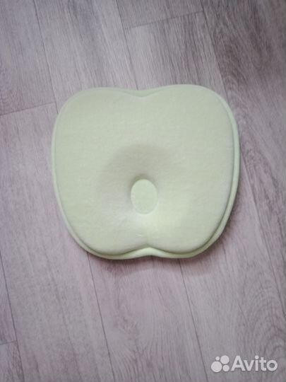 Подушка ортопедическая для новорожденных