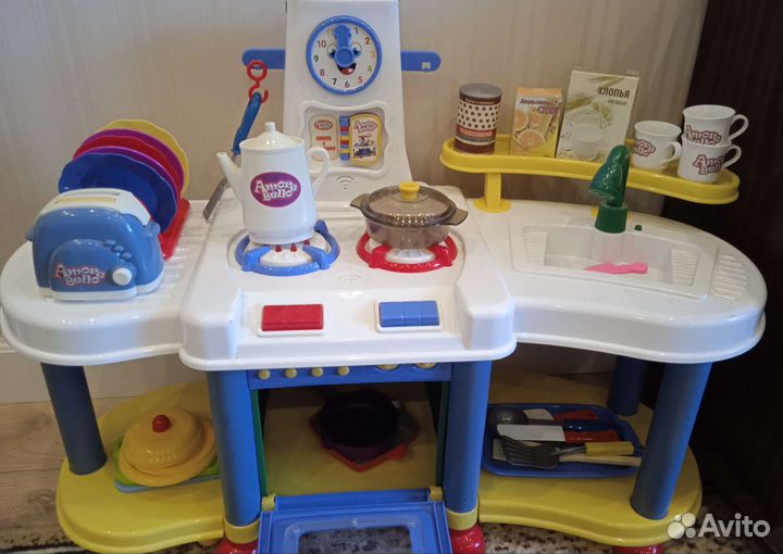 Интерактивная игровая кухня с водой