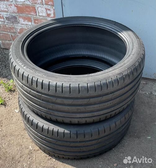 Nokian Tyres Hakka Black 2 SUV 265/40 R21