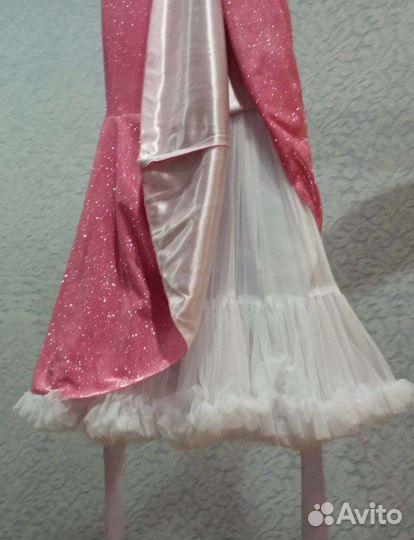 Праздничное платье для девочки