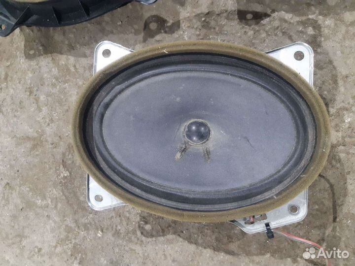 Toyota Camry 40 динамик