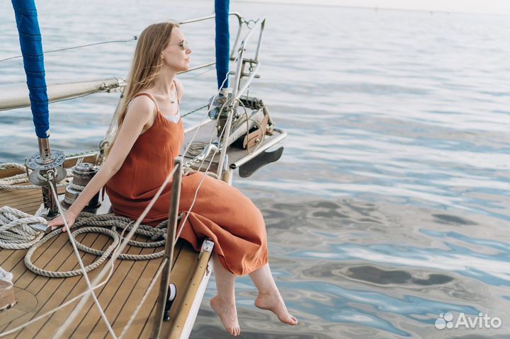 Закатная прогулка на парусной яхте