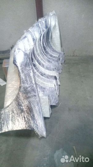 Переднее Крыло на мерседес 211