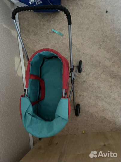 Коляска кукольная