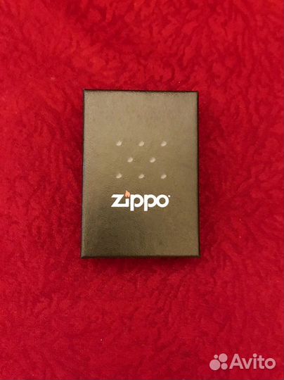 Зажигалка бензиновая zippo