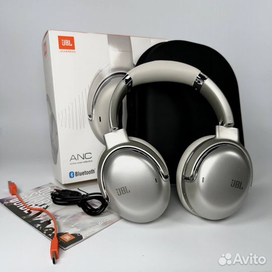 JBL Tour One M2